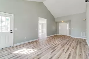 201 Pear Tree Cir, Hopkins, SC 29061 - Photo 8