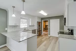 1207 S Fredericksburg Dr, Lugoff, SC 29078 - Photo 4