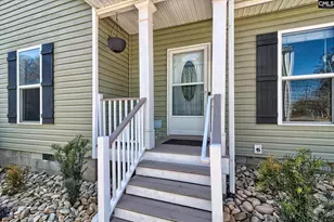 417 Dot Ct, Gilbert, SC 29054 - Photo 6