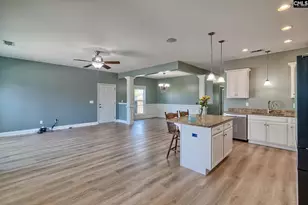 417 Dot Ct, Gilbert, SC 29054 - Photo 16