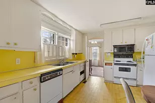 212 Ridge St, Bishopville, SC 29010 - Photo 8