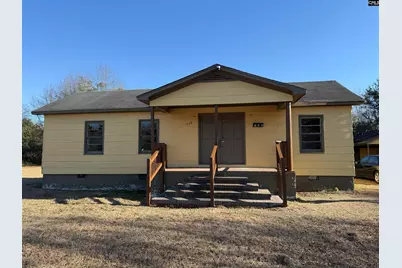 522 James Street, Bishopville, SC 29010 - Photo 1