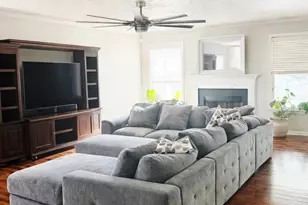 1906 Leesburg Dr, Clover, SC 29710 - Photo 4