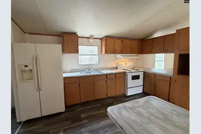 6712 E Peach Road, Ridgeway, SC 29130 - Photo 4