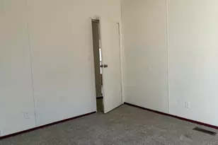 6726 E Peach Rd, Ridgeway, SC 29130 - Photo 10