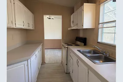 6726 E Peach Road, Ridgeway, SC 29130 - Photo 4