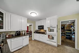 2431 Merry Wood Rd, Columbia, SC 29210 - Photo 18