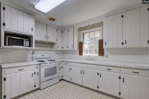 3240 Covenant Rd, Columbia, SC 29204 - Photo 12