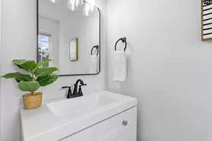 909 Dumbarton Rd, Columbia, SC 29212 - Photo 12