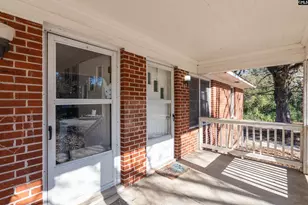 202 &amp 204 Hendrix St, Lexington, SC 29072 - Photo 18