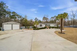 426 East Ridge, Lugoff, SC 29078 - Photo 2