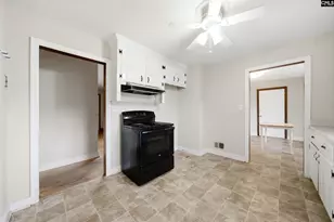 588 Rainbow Cir, West Columbia, SC 29170 - Photo 10