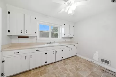 588 Rainbow Circle, West Columbia, SC 29170 - Photo 8