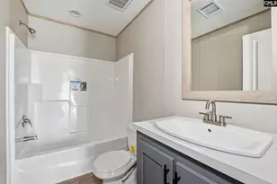 522 Watts Ln, Camden, SC 29020 - Photo 14