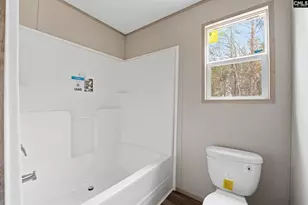 522 Watts Ln, Camden, SC 29020 - Photo 10