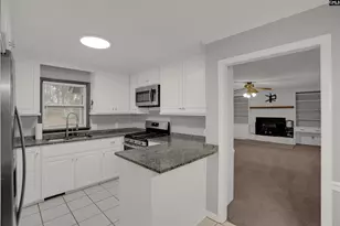2810 Shampy St, West Columbia, SC 29170 - Photo 14