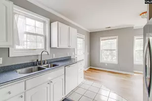 3425 Manor Ave, Columbia, SC 29205 - Photo 12