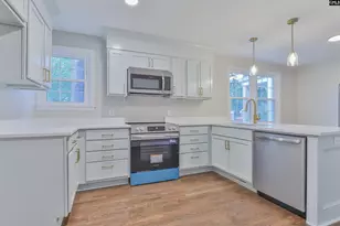 1740 Sunnyside Dr, Cayce, SC 29033 - Photo 14