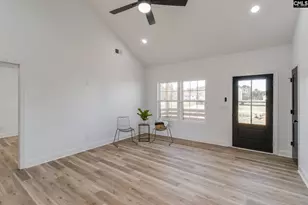 203 Ault Rd, Hopkins, SC 29061 - Photo 6