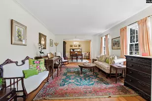 126 Cardiff St, Columbia, SC 29209 - Photo 2