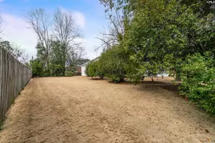 126 Cardiff St, Columbia, SC 29209 - Photo 36