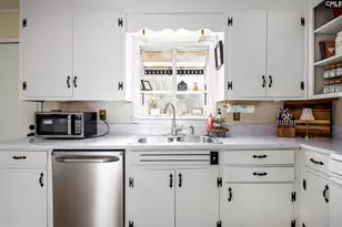 2520 Parkwood Dr, Columbia, SC 29204 - Photo 10