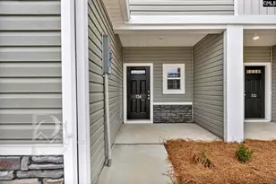 734 Gatestone Ln, Hopkins, SC 29061 - Photo 2