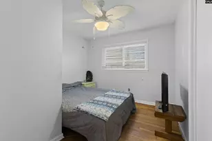 106 Buyck St, Saint Matthews, SC 29135 - Photo 6