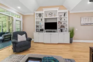 444 N Kings Grant Dr, Columbia, SC 29209 - Photo 10