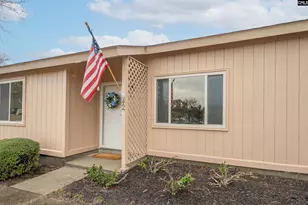 42 Boardwalk Ln, Lexington, SC 29072 - Photo 2