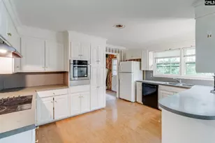 314 Cool Springs Dr, Camden, SC 29020 - Photo 14