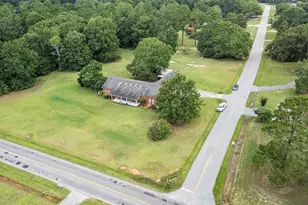 2817 Cains Mill Rd, Sumter, SC 29154 - Photo 6