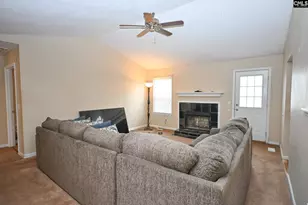 10 N Crossing Ct, Columbia, SC 29229 - Photo 2