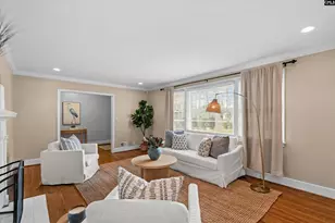 1120 Brentwood Dr, Forest Acres, SC 29206 - Photo 4