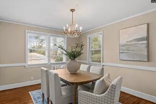 1120 Brentwood Dr, Forest Acres, SC 29206 - Photo 8