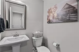 401 Middlebury Ln, Hopkins, SC 29061 - Photo 12