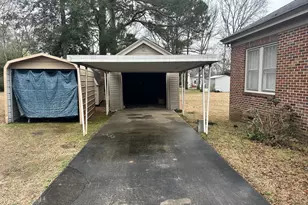 2014 Johnstone St, Newberry, SC 29108 - Photo 16