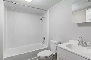 203 Augusta St, West Columbia, SC 29169 - Photo 18