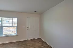 1017 Grand Oaks Dr, Columbia, SC 29203 - Photo 4