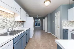 1309 Riverwalk Wy, Irmo, SC 29063 - Photo 8