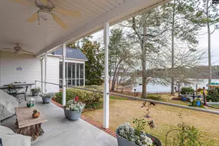 624 E Point Dr, Gilbert, SC 29054 - Photo 20