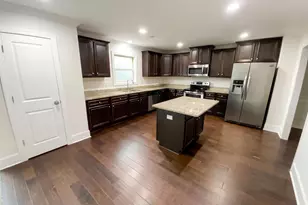 243 Meadow Saffron Dr, Lexington, SC 29073 - Photo 2