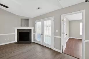 24 Hicks Rd, Greenville, SC 29605 - Photo 10