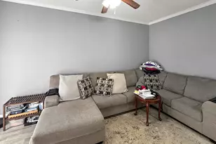 63 Garner Springs Ct 29209, Columbia, SC 29209 - Photo 4