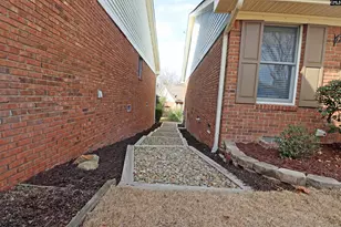 605 Ashwood Cir, West Columbia, SC 29169 - Photo 38