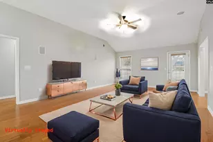 109 Dutch Oaks Dr, Irmo, SC 29063 - Photo 2