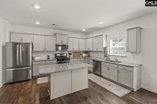 446 Stone Hollow Dr, Irmo, SC 29063 - Photo 2