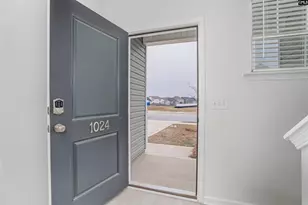 1024 Cornelia St, Elgin, SC 29045 - Photo 4