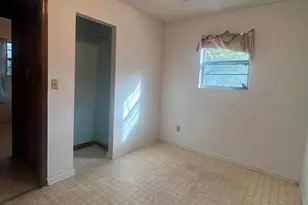 215 Doby St, Camden, SC 29020 - Photo 32