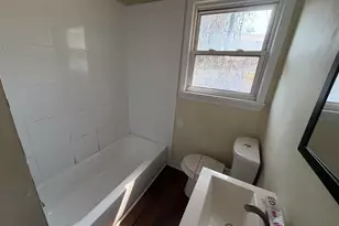 1005 Sunnyside Dr, Cayce, SC 29033 - Photo 8